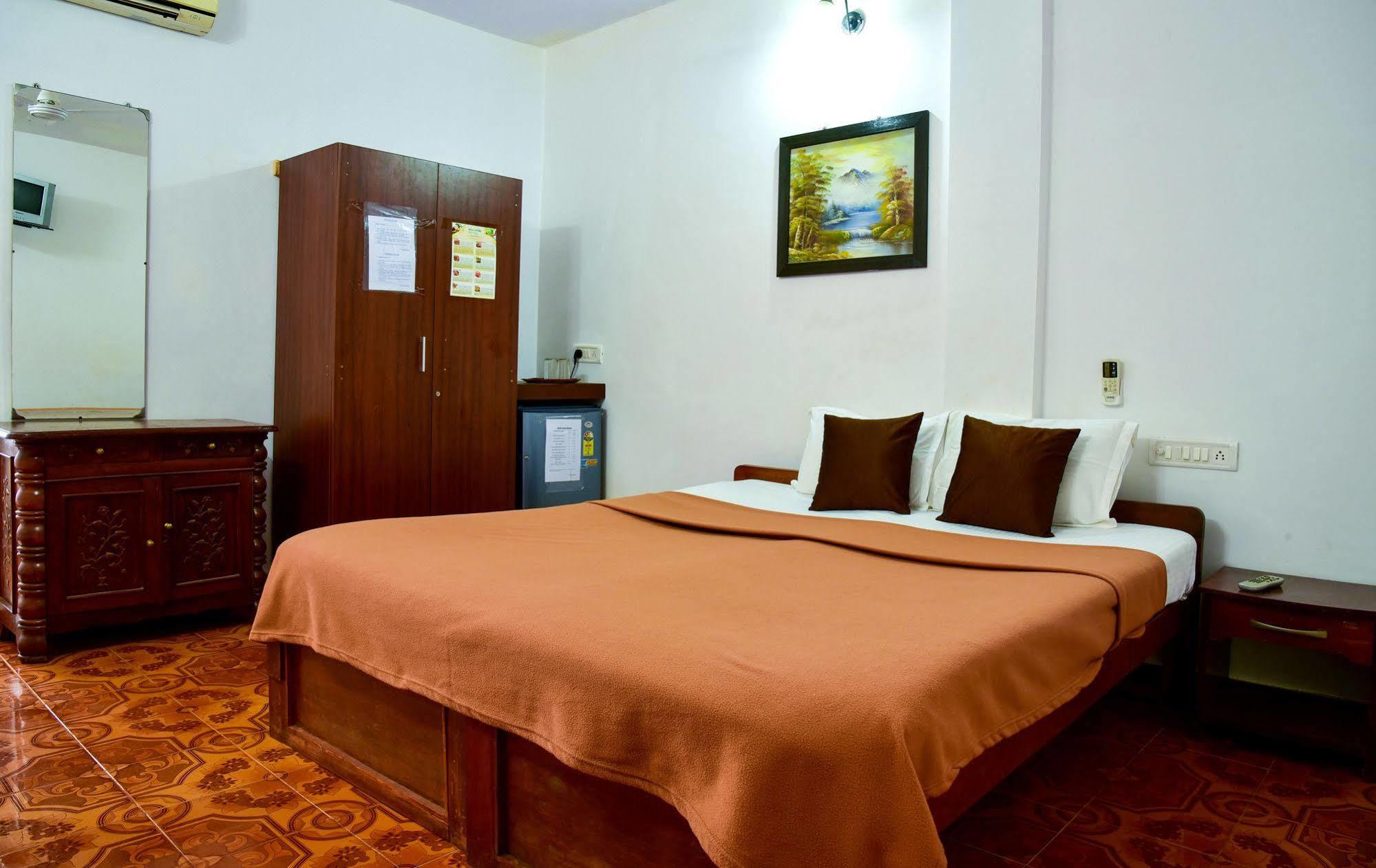 La Vaiencia Beach Resort, Морджим Екстериор снимка