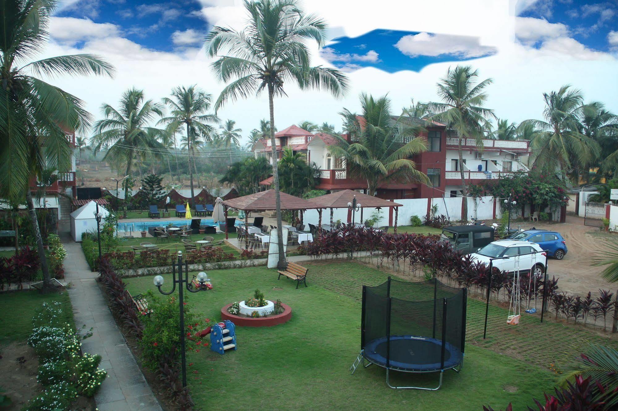 La Vaiencia Beach Resort, Морджим Екстериор снимка